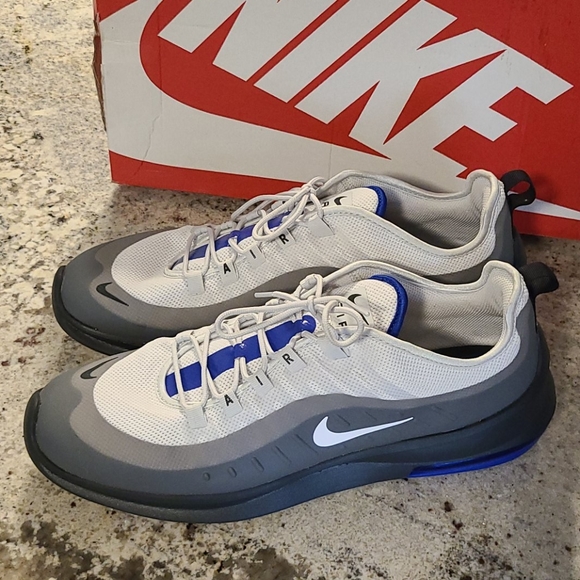 Nike Other - Nike Air Max Axis